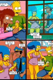 Simpsons xxx- Tomando la polla del policia0003